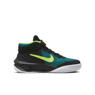 Nike Team Hustle D 10 FlyEase Older Kids' Easy On/Off Basketball Shoes