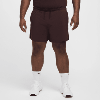 Shorts versátiles sin forro Dri-FIT de 13 cm para hombre Nike Unlimited