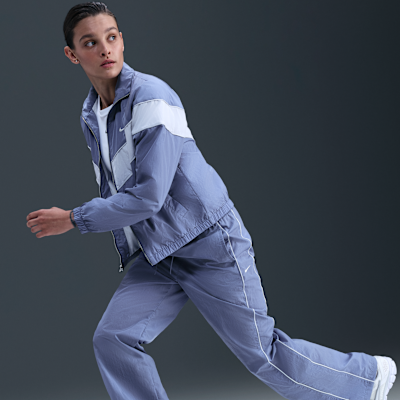 Nike Windrunner Women's High-Waisted Woven Open-Hem Trousers