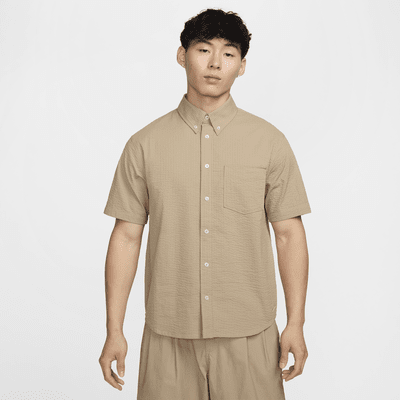 Nike Life Men's Short-Sleeve Seersucker Button-Down Shirt