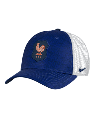 Женская кепка FFF Rise Nike Soccer Structured Adjustable Trucker Cap