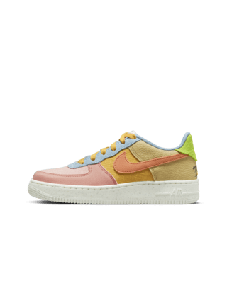 nike baskets air force 1 lv8 ksa