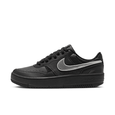 ナイキ ガンマ フォース