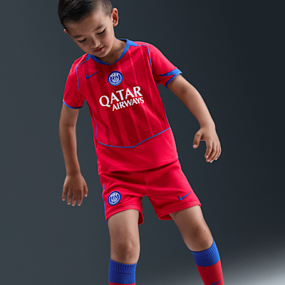 Paris Saint-Germain 2025/26 Stadyum Üçüncü Nike Dri-FIT Total 90 3 Parça Küçük Çocuk Futbol Forması