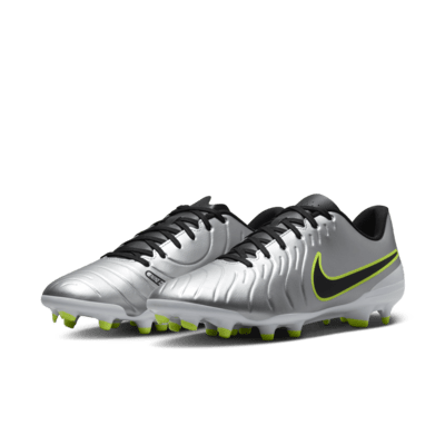 Nike Tiempo Legend 10 Club Multi-Ground Low-Top Soccer Cleats