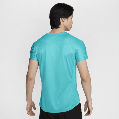 Haut de tennis à manches courtes Nike Dri-FIT Rafa Challenger pour homme