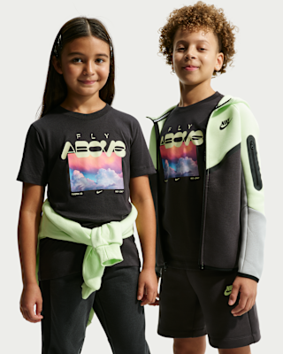 Детская футболка Nike Sportswear Big Kids'