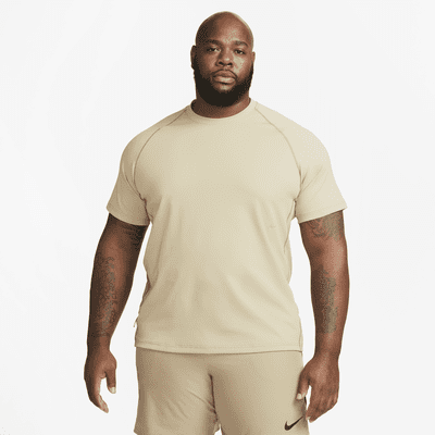 Nike Dri-FIT ADV A.P.S. Men's Short-Sleeve Fitness Top. Nike UK