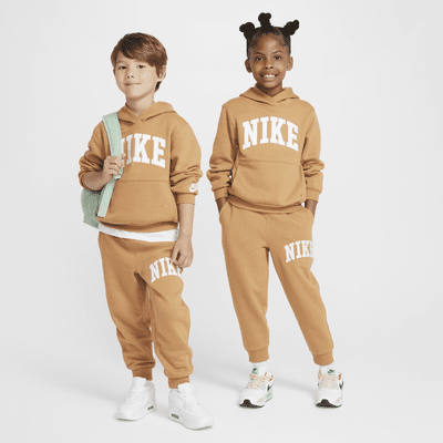 Nike Sportswear Club Little Kids' Applique Fleece Pullover Hoodie