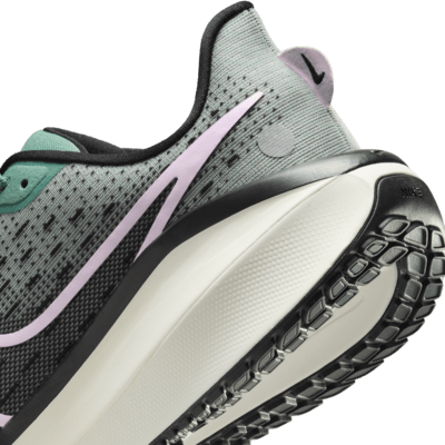 Tenis de correr en pavimento para mujer Nike Vomero 17