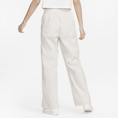 Nike Sportswear Essential Women's Woven High-Waisted Trousers