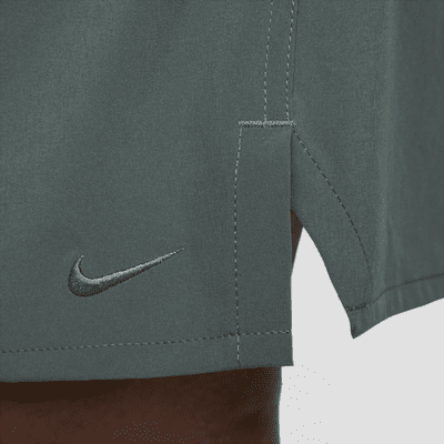 Nike Unlimited Pantalons curts Dri-FIT versàtils sense folre de 18 cm - Home