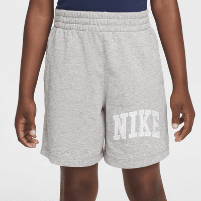 Shorts de French Terry con aplique para niños talla pequeña Nike Sportswear Club