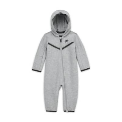 baby nike tech tracksuit