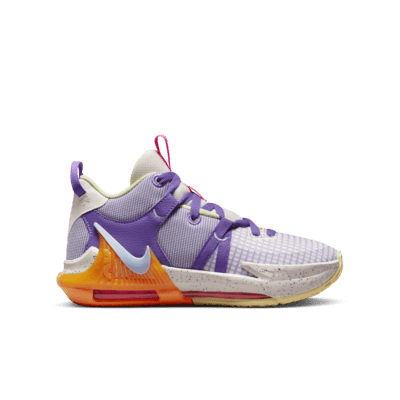 LeBron Witness 7 Older Kids' Basketball Shoes