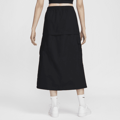 Nike Sportswear Essential Women's Mid-Rise Woven Cargo Midi Skirt