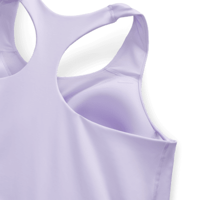 Camiseta de tirantes con bra deportivo con almohadilla de media sujeción para mujer (talla grande) Nike Swoosh