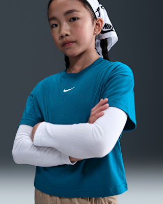 Nike Sportswear Essential