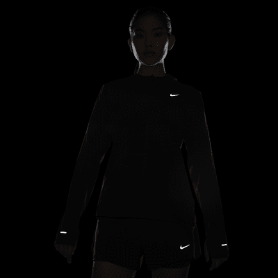 Nike Swift UV Women's Running Jacket. Nike IN