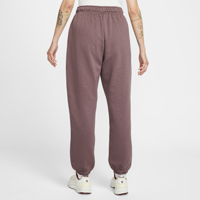 Nike Sportswear Club Fleece Women's Mid-Rise Oversized Tracksuit Bottoms