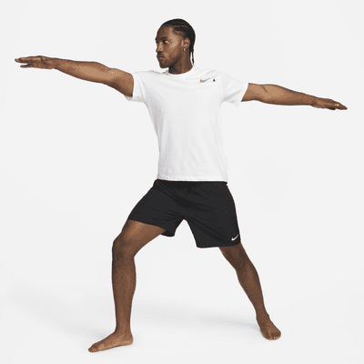 Shorts Dri-FIT de 18 cm versátiles sin forro para hombre Nike Form