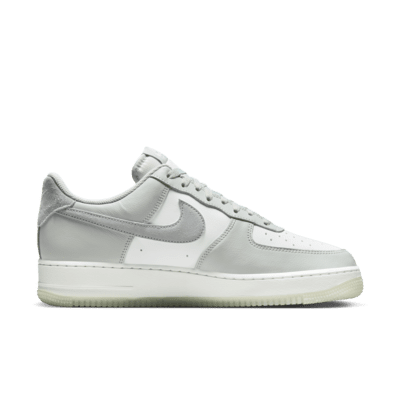 Calzado para hombre Nike Air Force 1 '07 LV8