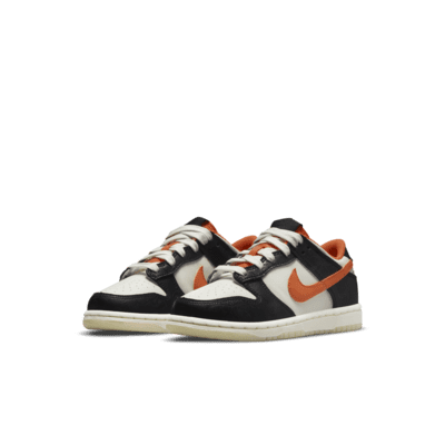 Nike Dunk Low PRM Younger Kids' Shoes. Nike ID