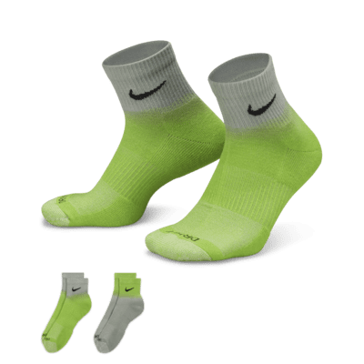 farve Aktiver variabel Nike Everyday Plus Cushioned Ankle Socks. Nike.com