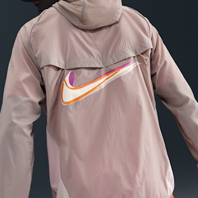 Veste de running déperlante avec protection UV Nike Stride « Eliud Kipchoge » pour homme