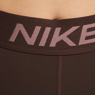 Nike Pro 8 cm-es női rövidnadrág