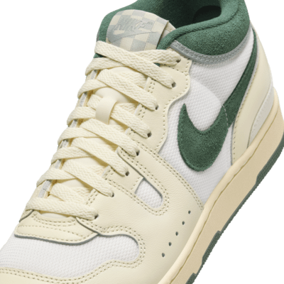 Nike Attack Herrenschuh