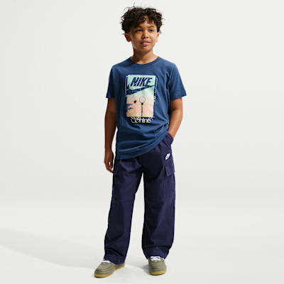 Playera para niños talla grande Nike Sportswear