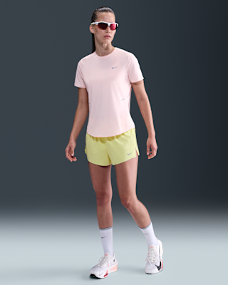 Женские шорты Nike Swift Dri-FIT Mid-Rise 2.5" Brief-Lined Shorts для бега