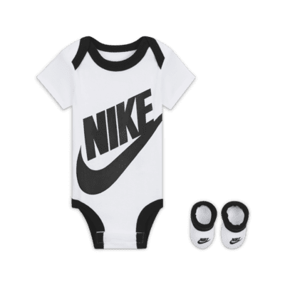 Nike Baby 5-Piece Box Set