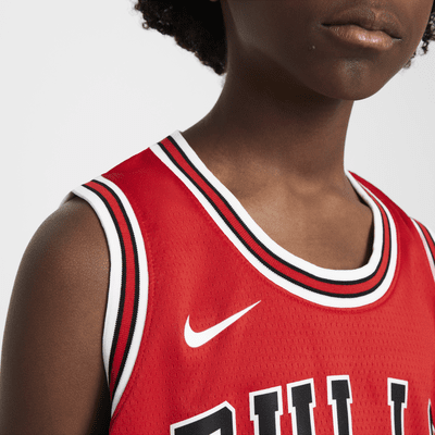 Chicago Bulls 2023/24 Icon Edition Older Kids' Nike NBA Swingman Jersey