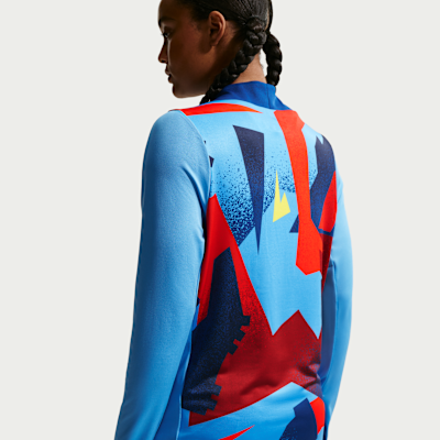 Haut d'entraînement de foot d'avant-match Nike Dri-FIT FC Barcelona Strike 4e tenue pour femme