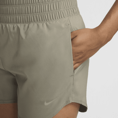 Shorts con forro de ropa interior Dri-FIT de tiro ultraalto de 8 cm para mujer Nike One