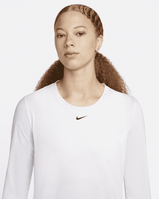 fumle Acquiesce Kan ikke lide Nike Dri-FIT One Women's Standard Fit Long-Sleeve Top. Nike.com