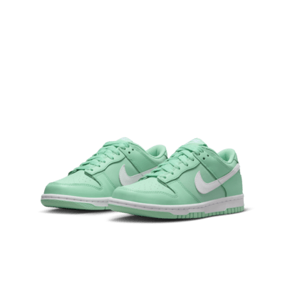 รองเท้าเด็กโต Nike Dunk Low