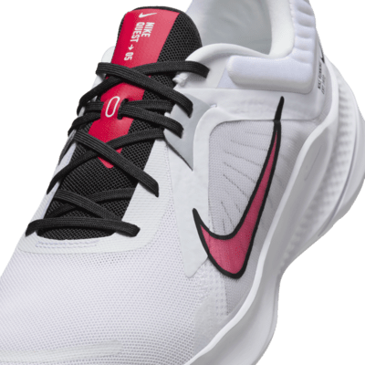 Tenis de correr en pavimento para hombre Nike Quest 5