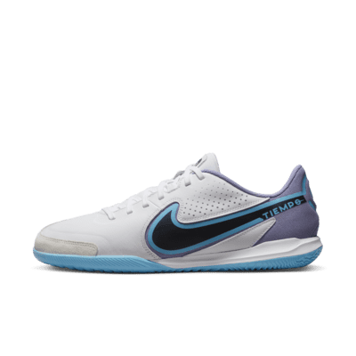 Womens Indoor Court Soccer Shoes. Nike.com