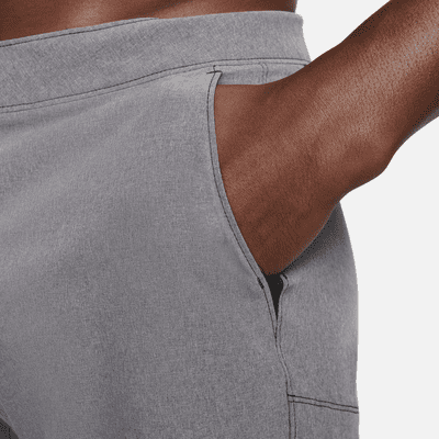 Short de bain hybride Nike Flow 23 cm pour homme