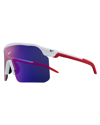 Женские  Nike Expedition Shield Field Tint