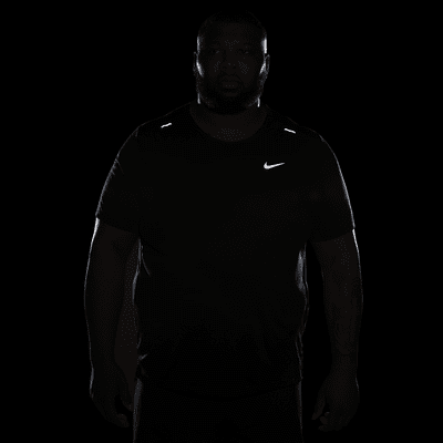 Ανδρική κοντομάνικη μπλούζα για τρέξιμο Dri-FIT Nike Rise 365