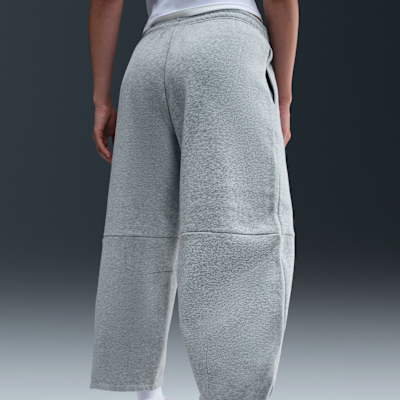 Nike Sportswear Phoenix Fleece Women's Loose Mid-Rise Barrel Pants