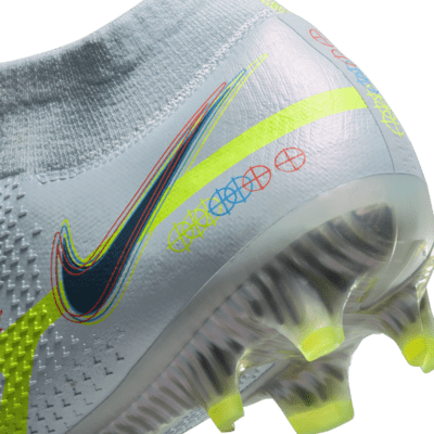 Nike Phantom GT2 Dynamic Fit Elite FG Firm-Ground Football Boots. Nike SG