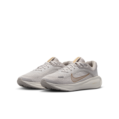 Nike Stellar Ride Older Kids' Running Shoes