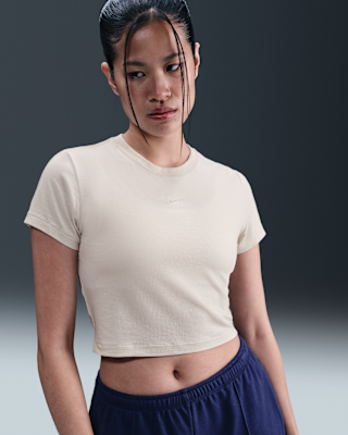 Женская футболка Nike Sportswear Chill Knit Cropped