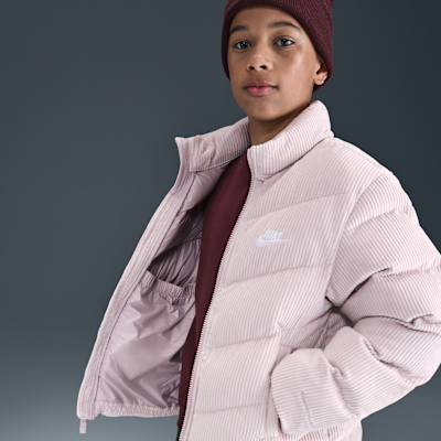 Chamarra acolchada Therma-FIT holgada para niños talla grande Nike Sportswear All Day Play