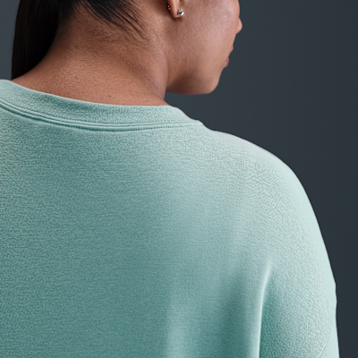 Nike Sportswear Club Fleece Women's Loose Crew-Neck Sweatshirt (Plus Size)